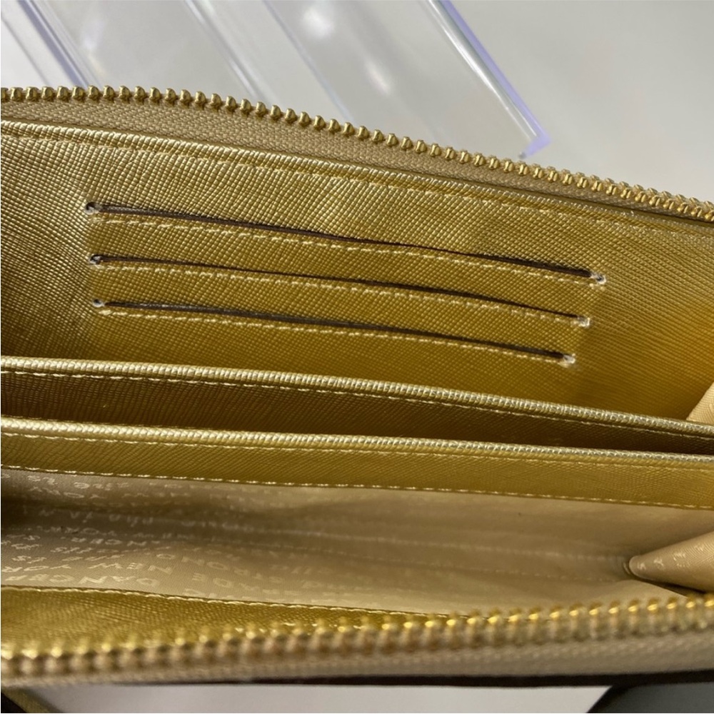 Kate Spade Storybook lining Gold Metallic Wristlet Wallet EUC - Picture 8 of 16
